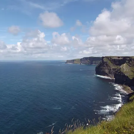 Journey's End Pensión